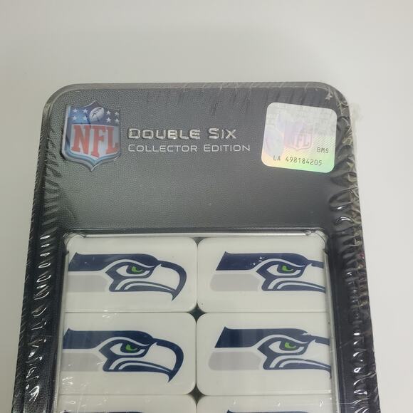 NFL Double Six Collector Edition Dominoes collectible tin box Seahawks - Picture 5 of 5